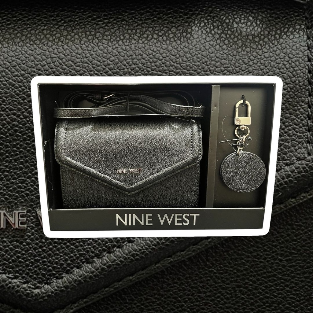 Cartera Nine West